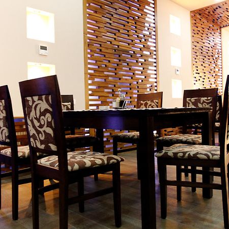 City Hotel Slatina Kültér fotó