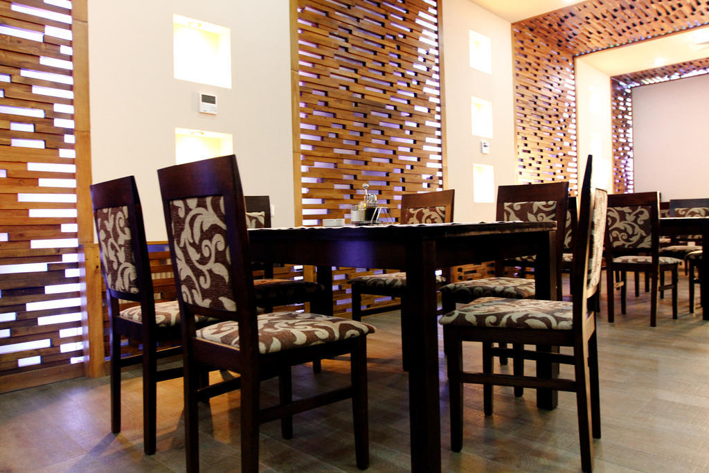 City Hotel Slatina Kültér fotó