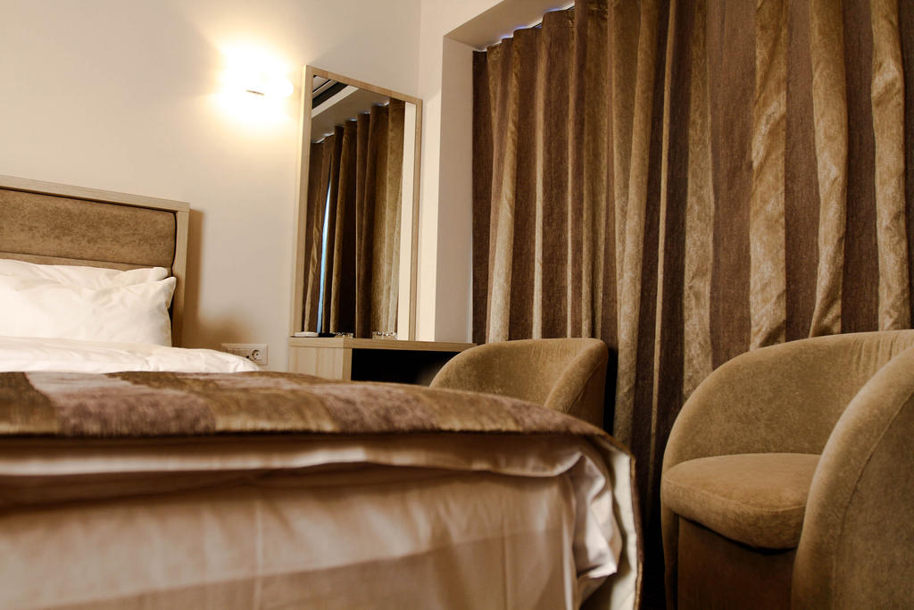 City Hotel Slatina Szoba fotó