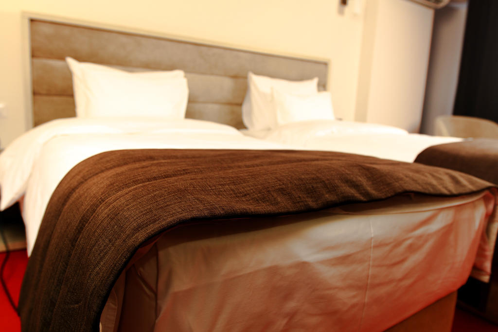 City Hotel Slatina Szoba fotó