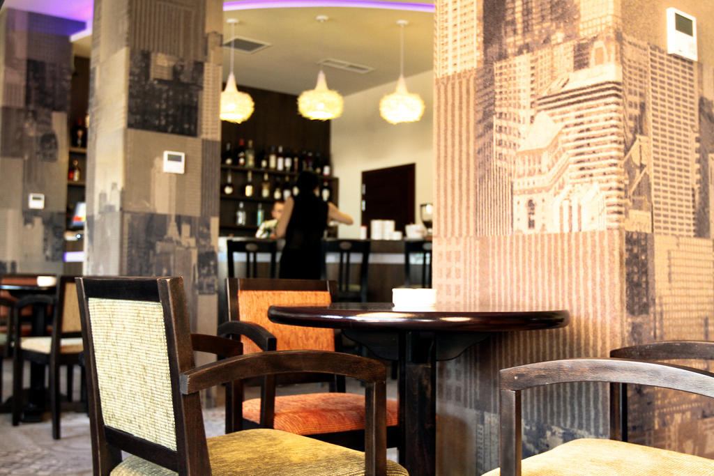 City Hotel Slatina Kültér fotó
